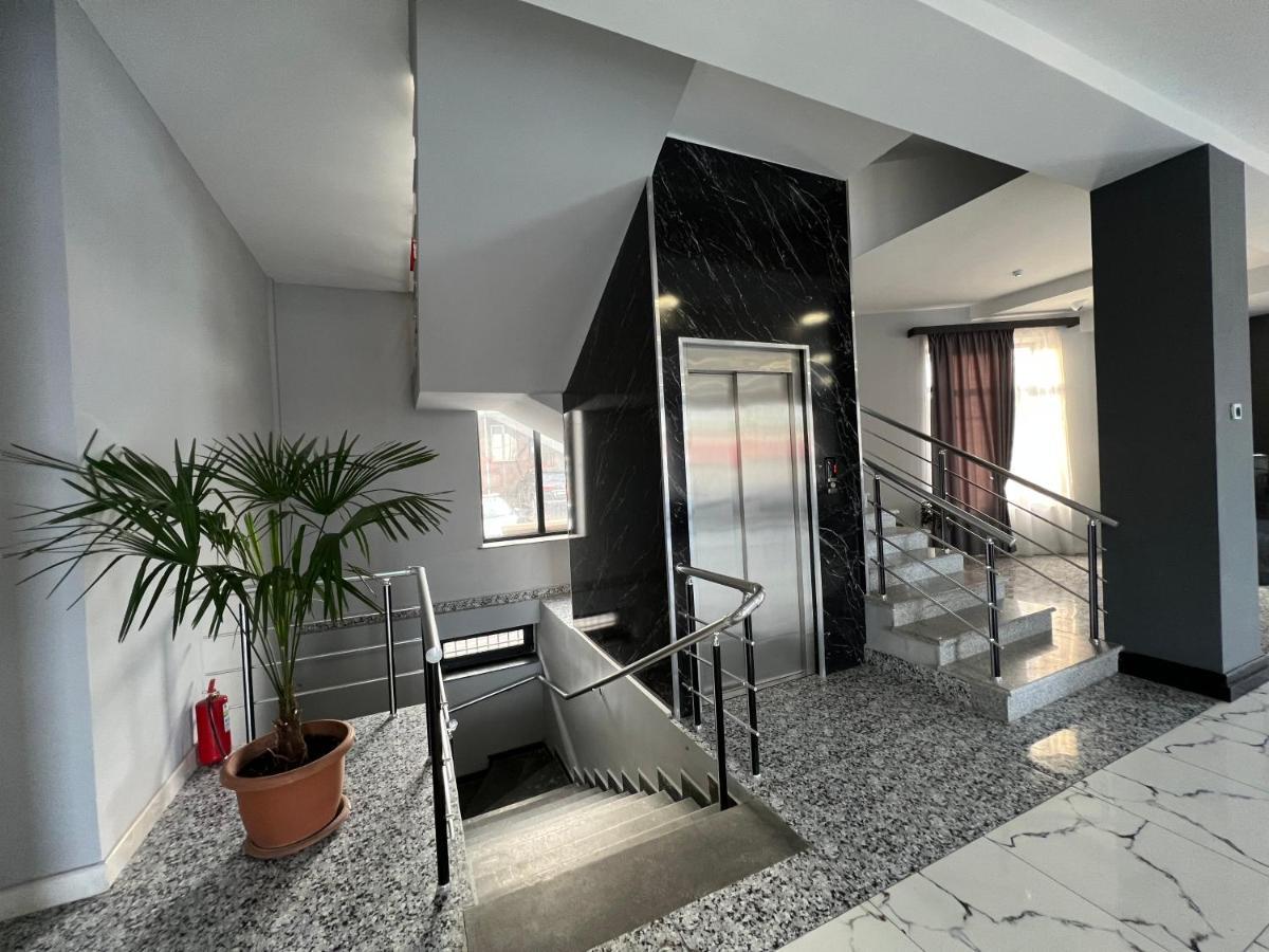 Rp Hotel Jereván Kültér fotó