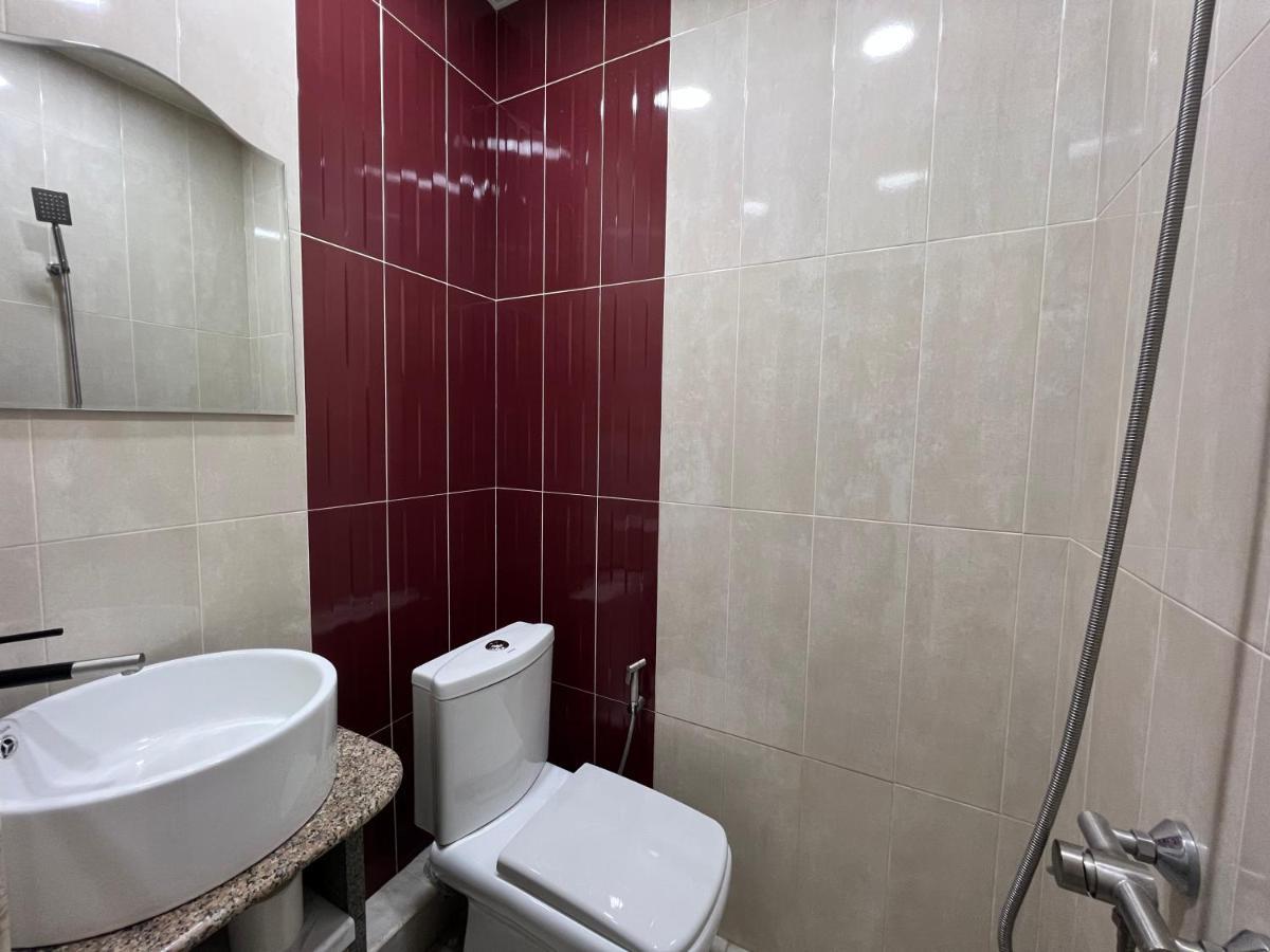 Rp Hotel Jereván Kültér fotó