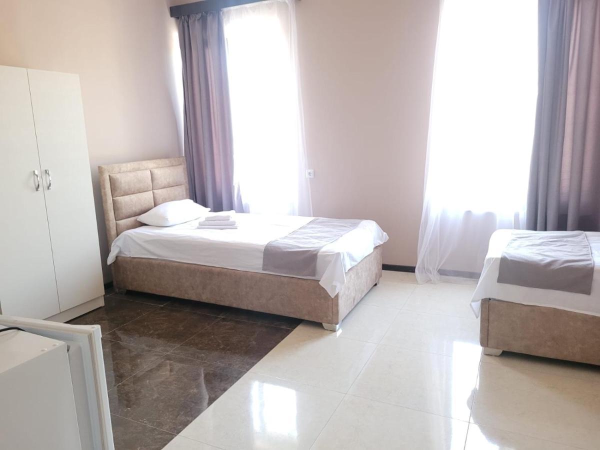 Rp Hotel Jereván Kültér fotó